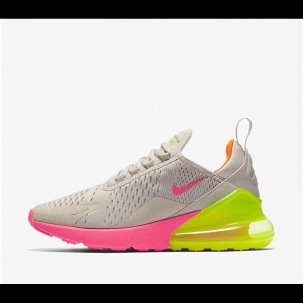 Air Max 270 neon pink